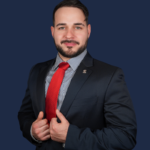 Dr. Alejandro Mendieta, cirujano plástico