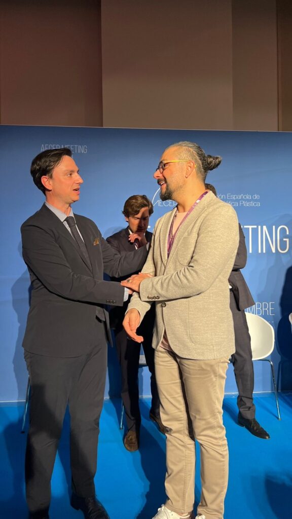 Dr. Gustavo Sordo mit Dr. Ahmet Alp beim AECEP-Treffen